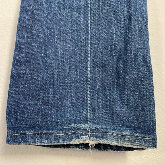 PAIGE • Laurel Canyon Low Rise Bootcut Blue Jeans - Picture 15 of 16